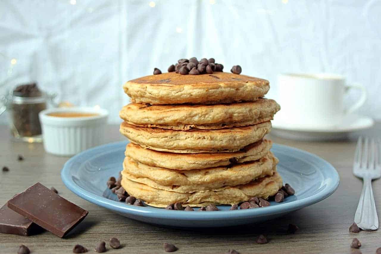 vegan chocolate chip pancakes