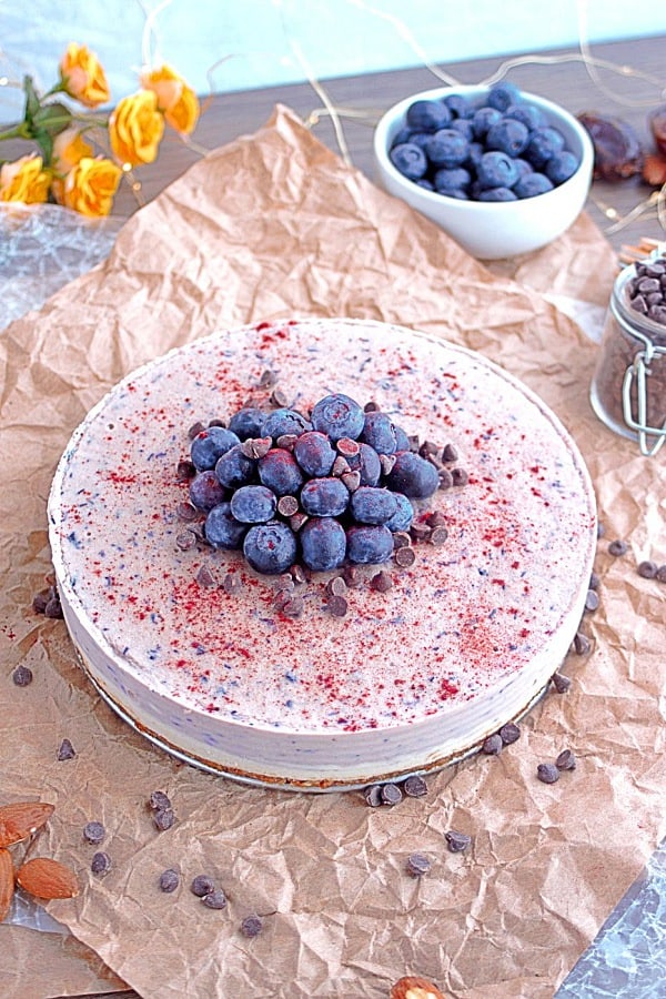 vegan-blueberry-cheesecake-berry