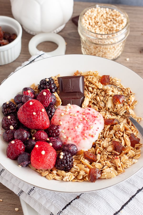 homemade-baked-granola