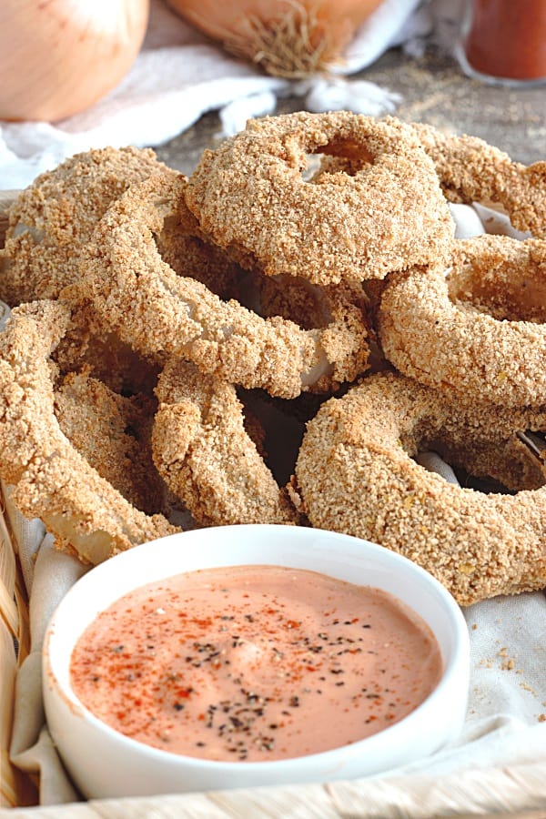 vegan-onion-rings-tray