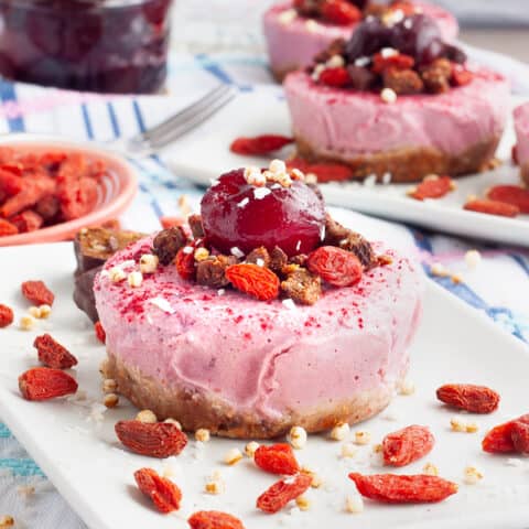 No Bake Cherry Cheesecake