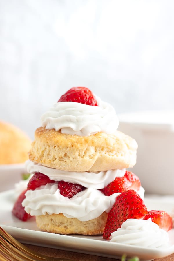 Easy Vegan Strawberry Shortcake