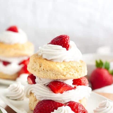 Simple Vegan Strawberry Shortcake