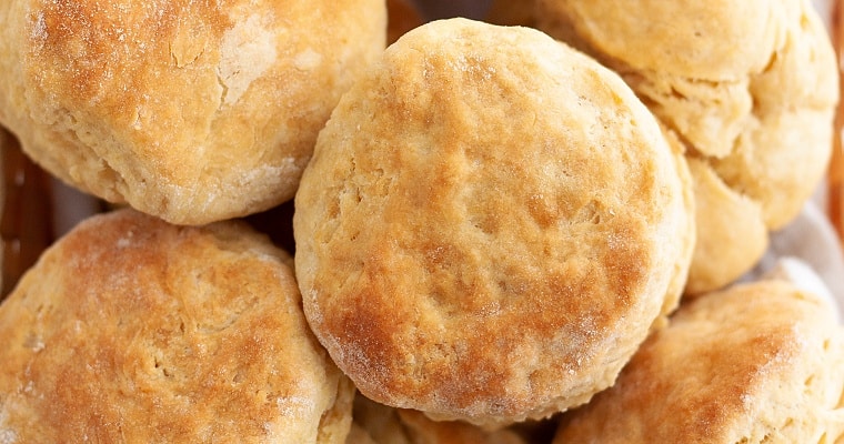 Vegan Buttermilk Biscuits