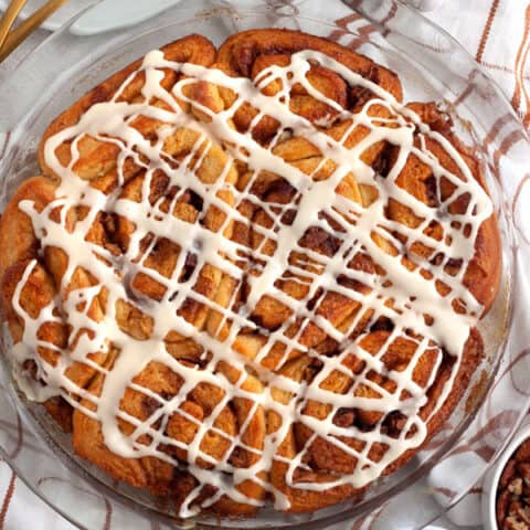 Vegan Cinnamon Rolls