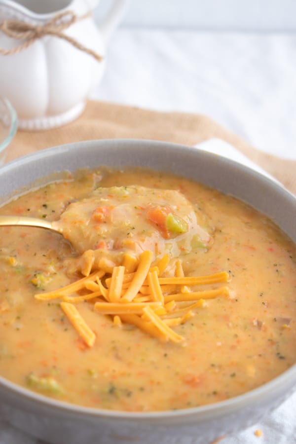 Cheesy and Creamy Broccoli Soup