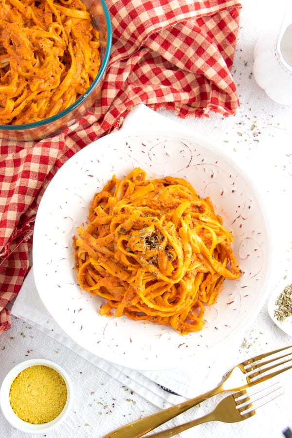 Vegan Roasted Red Pepper Pasta