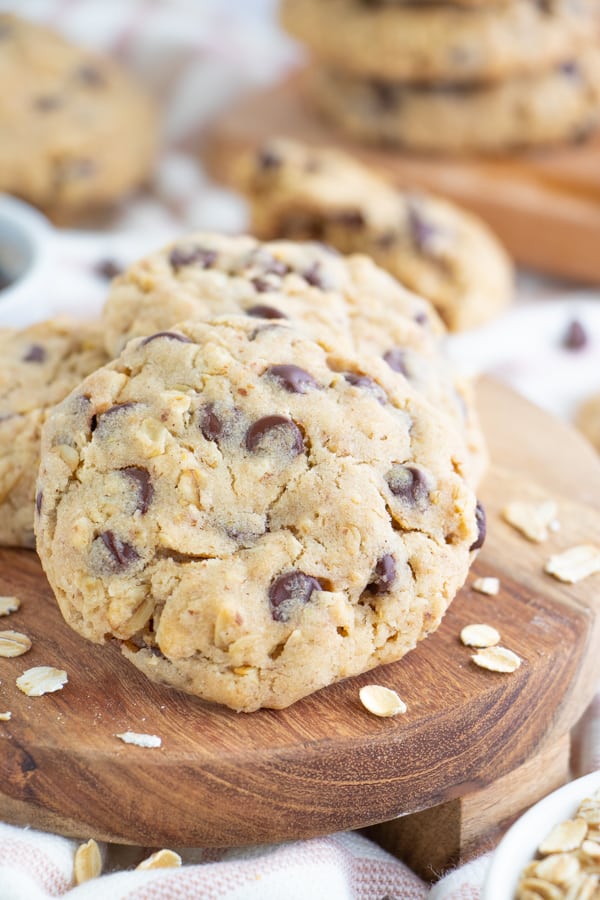 Vegan Chocolate Oat Cookies