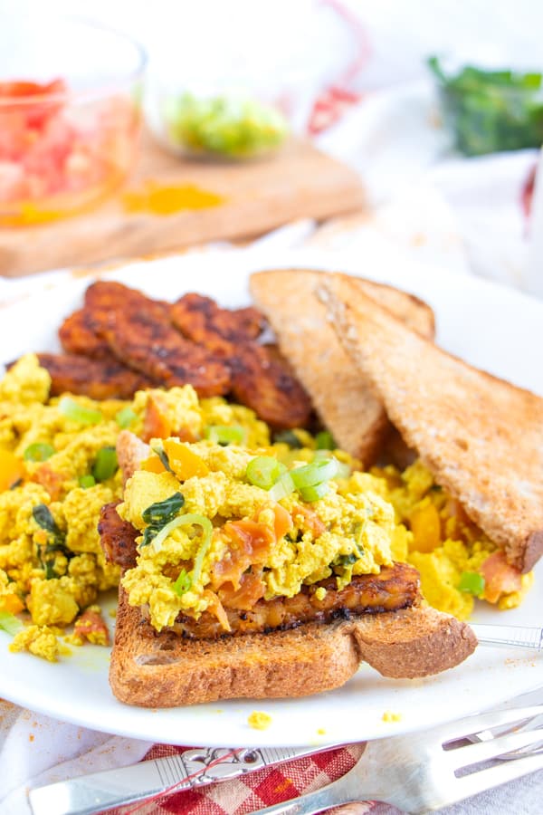 Vegan Tofu Scramble