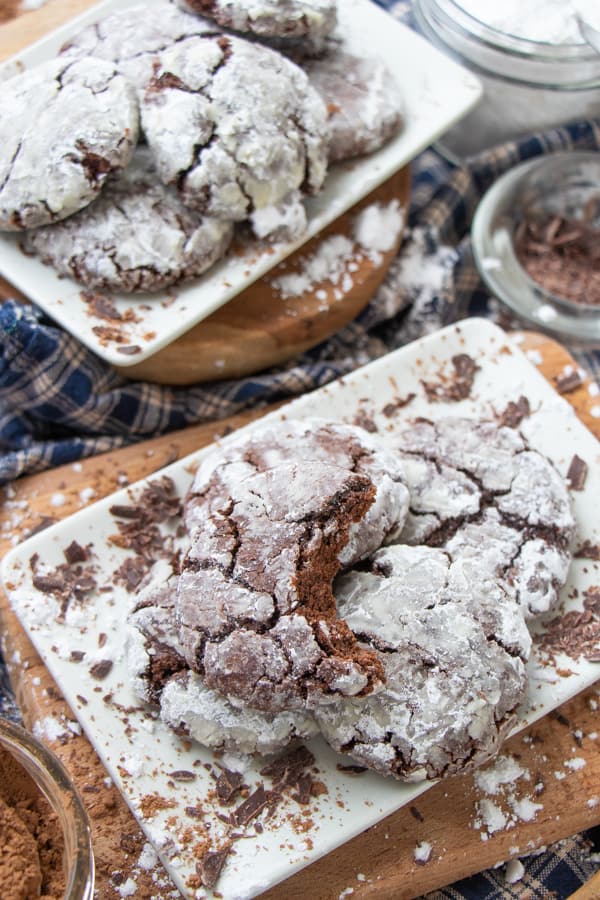 Eggless Chocolate Crinkle Cookies